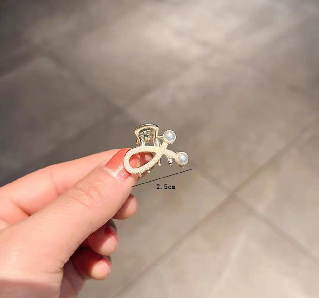 Mini Alloy Hair Claw with Bow and Rhinestones Hairpin